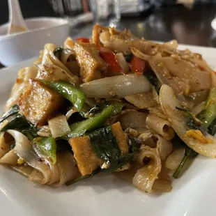 Drunken Noodle with Tofu