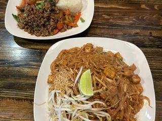 Quality Thai Restaurant
