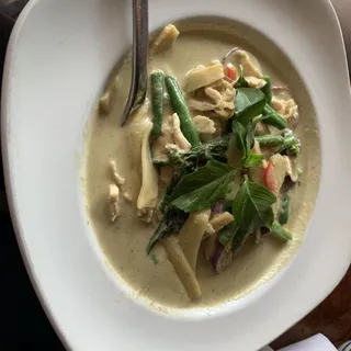 Green Curry (Medium)