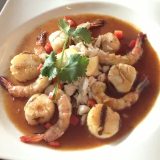 Seafood Paradise (Medium)