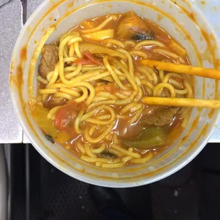 The tall and delicious Beef tomato curry noodle!