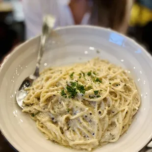 Cacio E Pepe