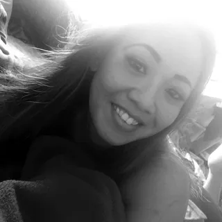 Kim R.