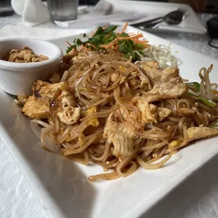 Pad Thai Noodles with chicken