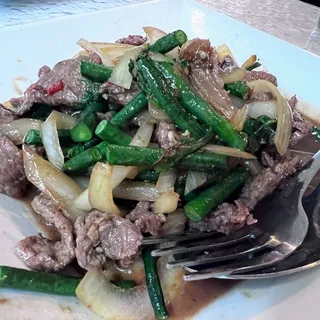 Sizzling Basil Stirfry (medium)