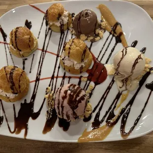 Banana split dessert