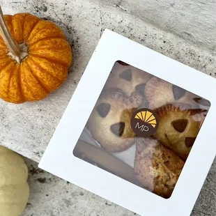 Pumpkin hand pies, scone and financier
