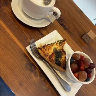Quiche, fruit cup and London Fog Latte