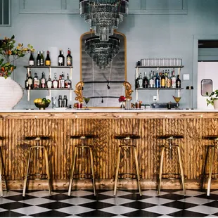 ramen and noodles, interior