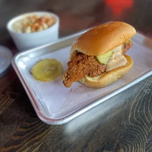 Chicken slider - hot  with Mac and Mac &amp; Cheese