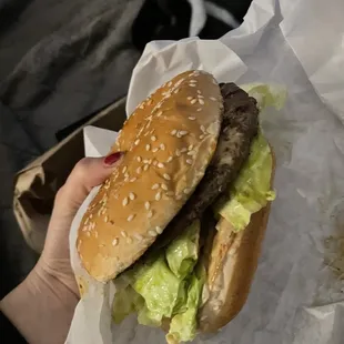 Regular burger