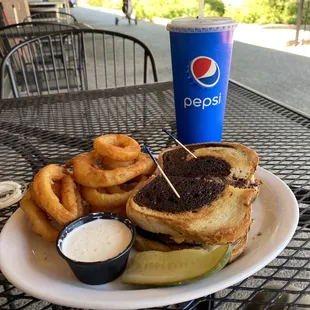 Patty Melt combo.
