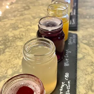 Three kombucha flights !