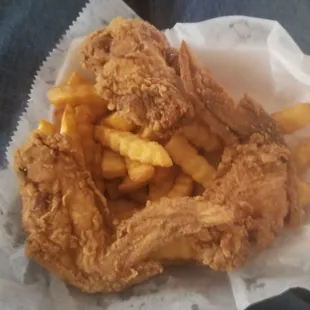 3 wings and fries for $2.99 + tax!