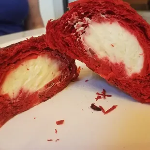Red Velvet croissant