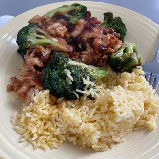 Main Moon Chinese Restaurant
