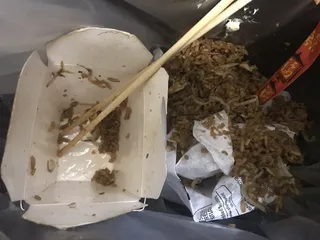 Golden Hunan Restaurant & Lounge