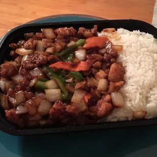 Black pepper chicken.