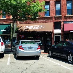 Main Slice in Historic Downtown Lee&apos;s Summit