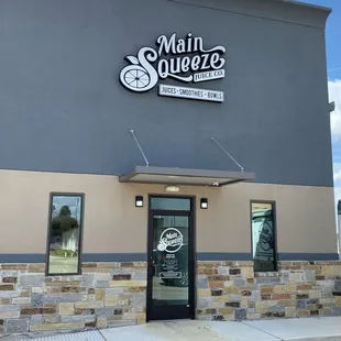 entrance to main squeeze