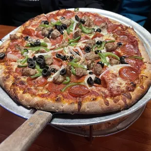 Supreme 16" Large New York Style Pizza