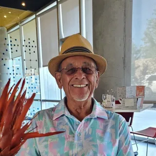 Bob M.