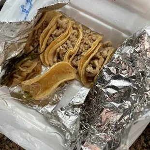 Not happy! No toppings for an order of 10 chicken tacos. We ordered toppings!