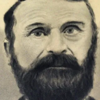 Nic R.
