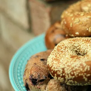Main St. Bagels dozen Special