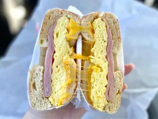 Bernal Bagels & Donuts
