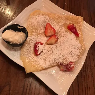 Strawberry Romanoff Crepe