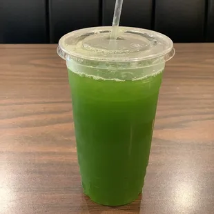 Spinach lemonade - yum!