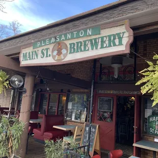 the front of the restaurant
