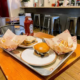 Main Street Burgers
