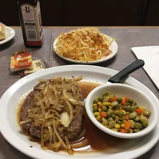 Chopped Steak w/onions