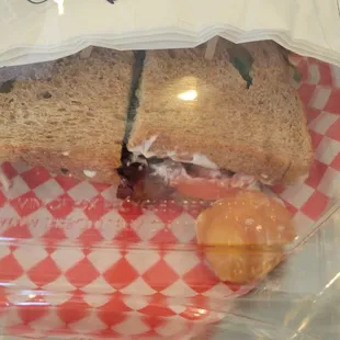 mislabeled sandwich. I ordered a BLT. I received  LT WITH A Trace of B.