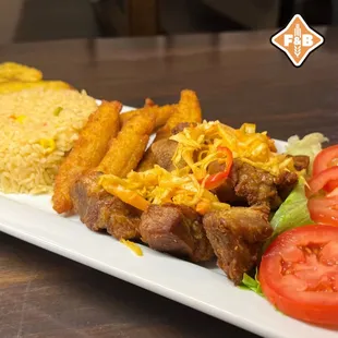 food, chicken wings and fried chicken