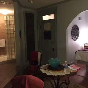 This is Col. park&apos;s suite