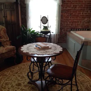 Col Park&apos;s Suite