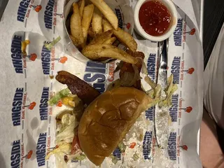 Ringside Bar & Grill Sports Bar