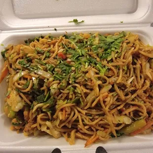 Chicken Hakka Noodles