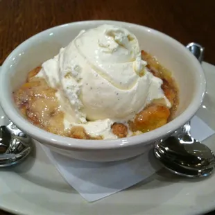 Fabulous ending to a great meal...peach cobbler!