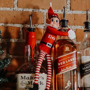 Our little elves are always holding on to what&apos;s near and dear at Main Street Romeo Kitchen + Bar!