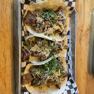 Grilled steak &amp; corn salsa tacos