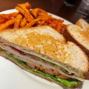 Sliced Chicken Club with Avocado