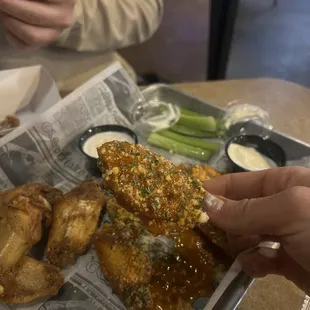 Hot Garlic Parm Wing!