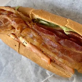 "I Love Bacon" BLT Sandwich