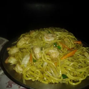 Shrimp Lo Mein - Yyuummmy