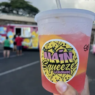 Main Squeeze Lemonade