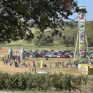 Line for the Ferris wheel. We didn't even try.